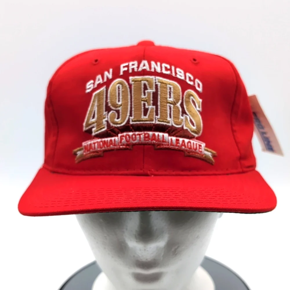 Starter|NWT Vintage NFL San Francisco 49ers Red Sports Cap Snap Back Green Brim - Picture 1 of 12